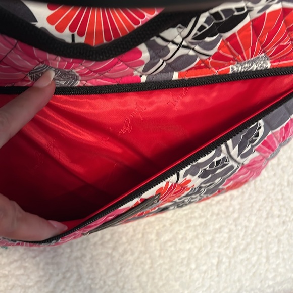 Vera Bradley Carryall Travel Bag Cheery Blossoms - Picture 4 of 10